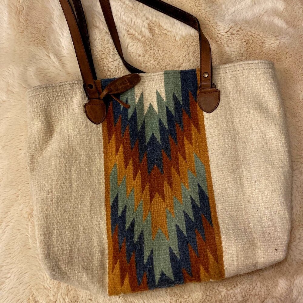 100% Oaxaca Wool Tote